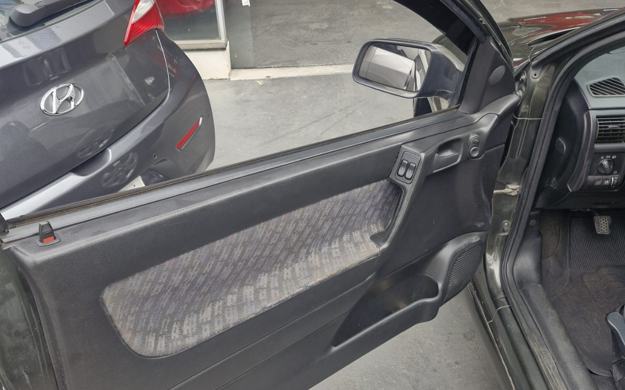 imagem-https://www.socarrao.com.br/sc-vehicle-images-prod/3888846/1789764362666-MjQuanBlZw.jpeg