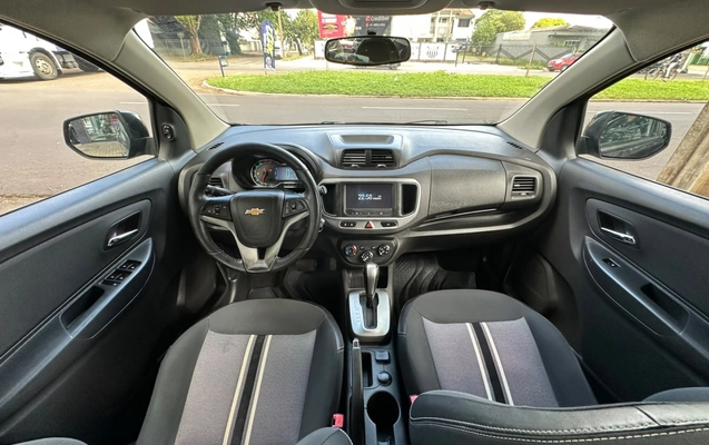 imagem-https://www.socarrao.com.br/sc-vehicle-images-prod/3888847/1789593850248-9_062351.jpg