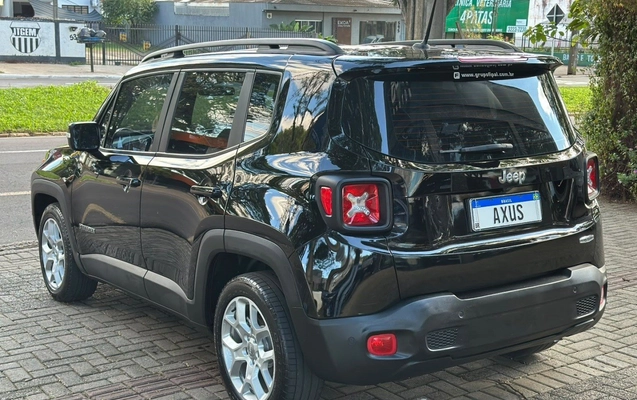 imagem-https://www.socarrao.com.br/sc-vehicle-images-prod/3888881/1789594043872-11_062639.jpg