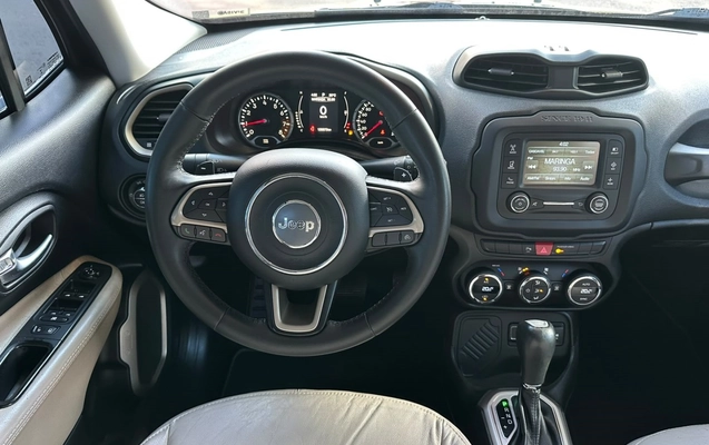 imagem-https://www.socarrao.com.br/sc-vehicle-images-prod/3888881/1789594043873-4_062639.jpg