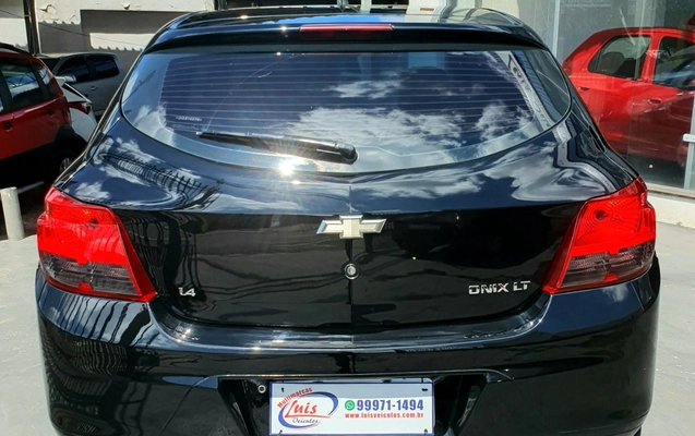imagem-https://www.socarrao.com.br/sc-vehicle-images-prod/3888933/1789594111710-V2hhdHNBcHAgSW1hZ2UgMjAyNi0wOS0xNiBhdCAxNy4xNi4yNyAoMSkuanBlZw.jpeg