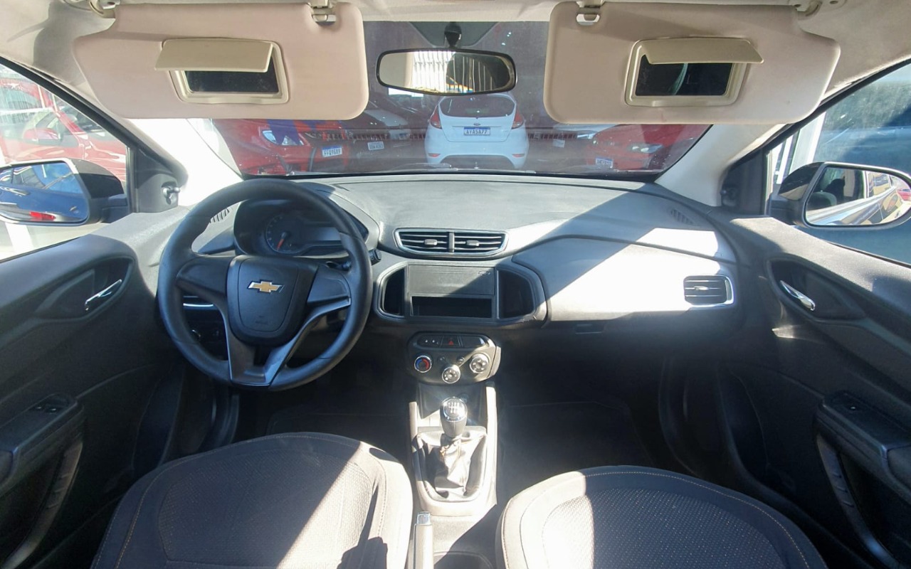 imagem-https://www.socarrao.com.br/sc-vehicle-images-prod/3888933/1789594112754-V2hhdHNBcHAgSW1hZ2UgMjAyNi0wOS0xNiBhdCAxNy4xNi4xNS5qcGVn.jpeg