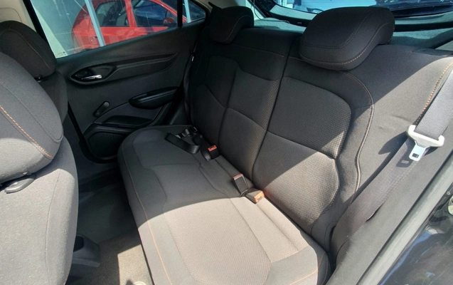 imagem-https://www.socarrao.com.br/sc-vehicle-images-prod/3888933/1789594113601-V2hhdHNBcHAgSW1hZ2UgMjAyNi0wOS0xNiBhdCAxNy4xNi4yMy5qcGVn.jpeg