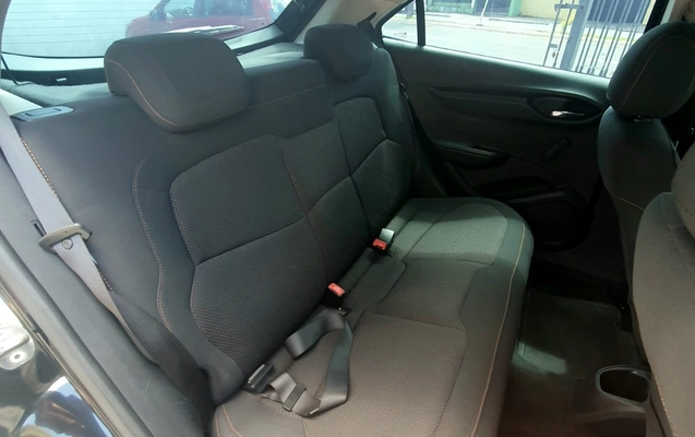 imagem-https://www.socarrao.com.br/sc-vehicle-images-prod/3888933/1789594113757-V2hhdHNBcHAgSW1hZ2UgMjAyNi0wOS0xNiBhdCAxNy4xNi4yMyAoMikuanBlZw.jpeg
