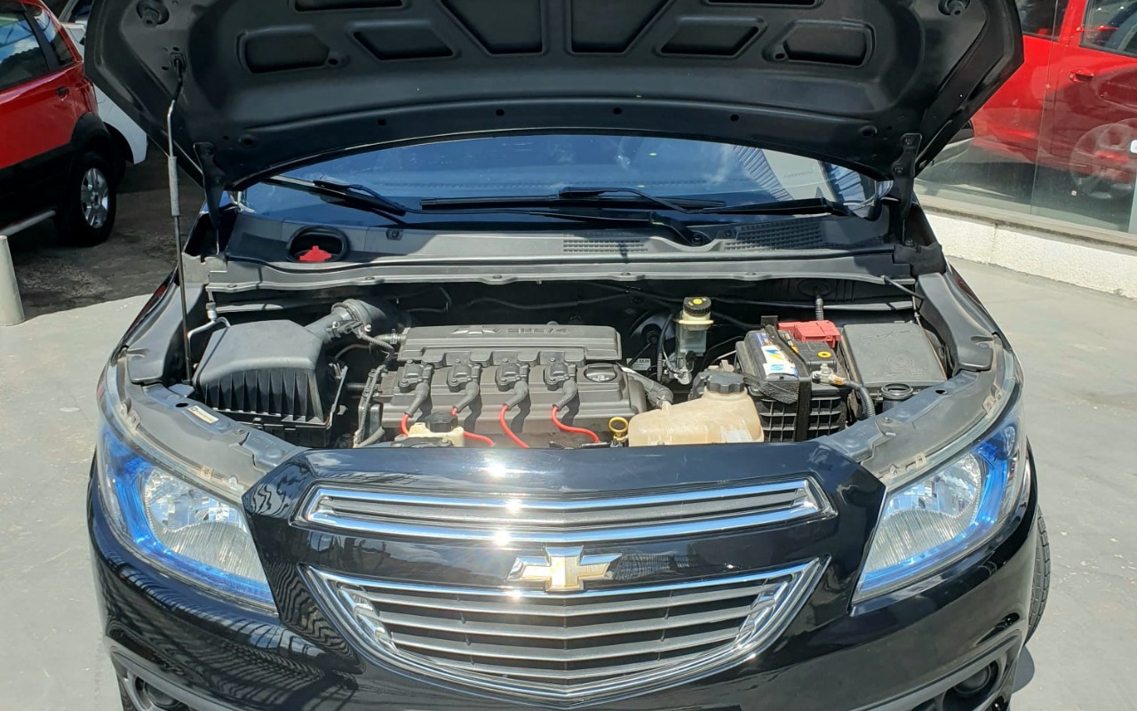 imagem-https://www.socarrao.com.br/sc-vehicle-images-prod/3888933/1789594114373-V2hhdHNBcHAgSW1hZ2UgMjAyNi0wOS0xNiBhdCAxNy4xNi4yOS5qcGVn.jpeg