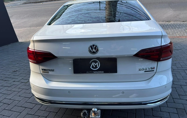 imagem-https://www.socarrao.com.br/sc-vehicle-images-prod/3889055/1789594377758-53dff6e3-2e9f-95f7-5e48-3a23be4e9d80.jpg