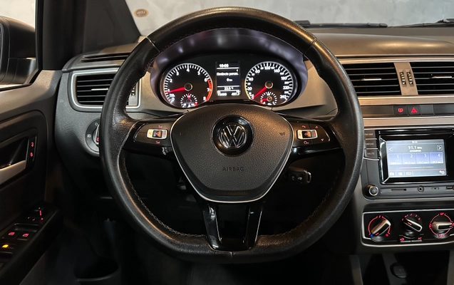 imagem-https://www.socarrao.com.br/sc-vehicle-images-prod/3889136/1789594589409-4330396e00564d4c9ed88aa81a19b9f1_1789594201407.jpg