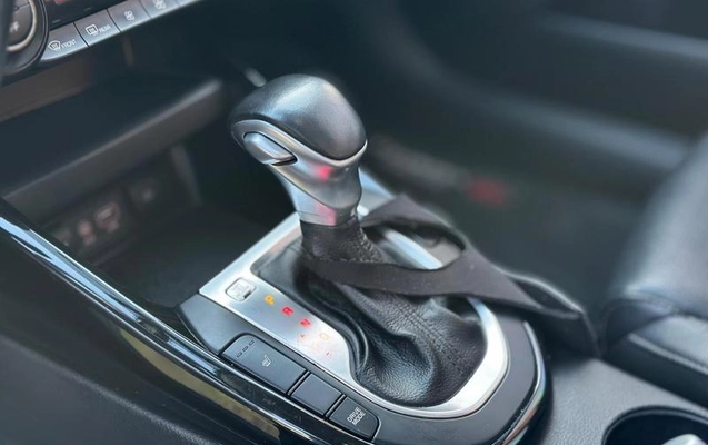 imagem-https://www.socarrao.com.br/sc-vehicle-images-prod/3889189/1789594690618-8484495_12_B_0fc32ff039.jpeg