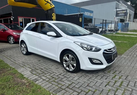 Hyundai i30 2015 Branco — foto 1 de 3