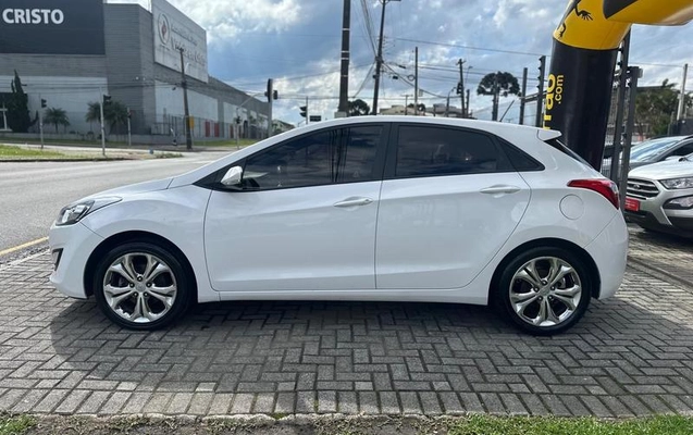 imagem-https://www.socarrao.com.br/sc-vehicle-images-prod/3889199/1789594698567-8360447_3_B_65ae3c38cd.jpeg