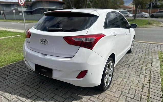 imagem-https://www.socarrao.com.br/sc-vehicle-images-prod/3889199/1789594698568-8360447_4_B_31e99d43bb.jpeg