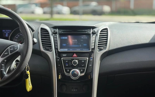 imagem-https://www.socarrao.com.br/sc-vehicle-images-prod/3889199/1789594698594-8360447_18_B_9fe099d235.jpeg