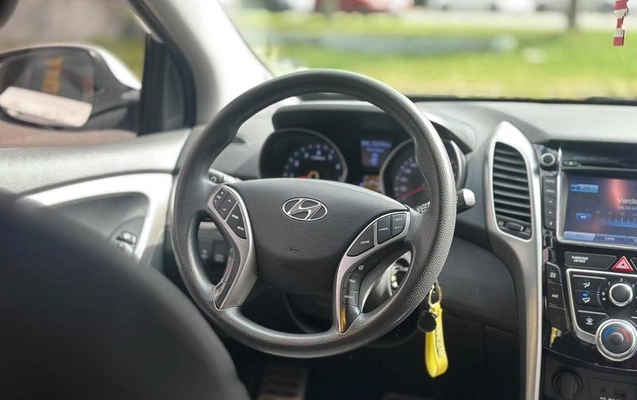 imagem-https://www.socarrao.com.br/sc-vehicle-images-prod/3889199/1789594698596-8360447_19_B_b5db16031f.jpeg