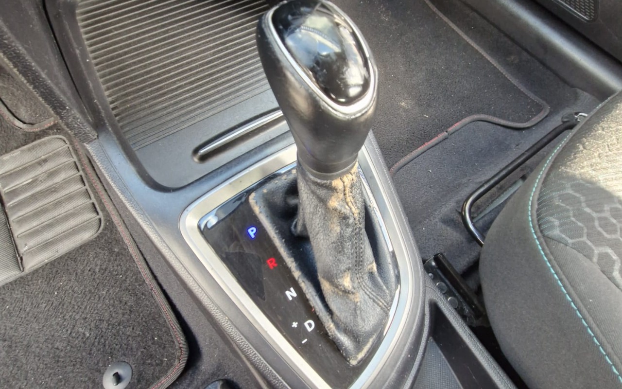 imagem-https://www.socarrao.com.br/sc-vehicle-images-prod/3889224/1789594900034-MTYuanBlZw.jpeg