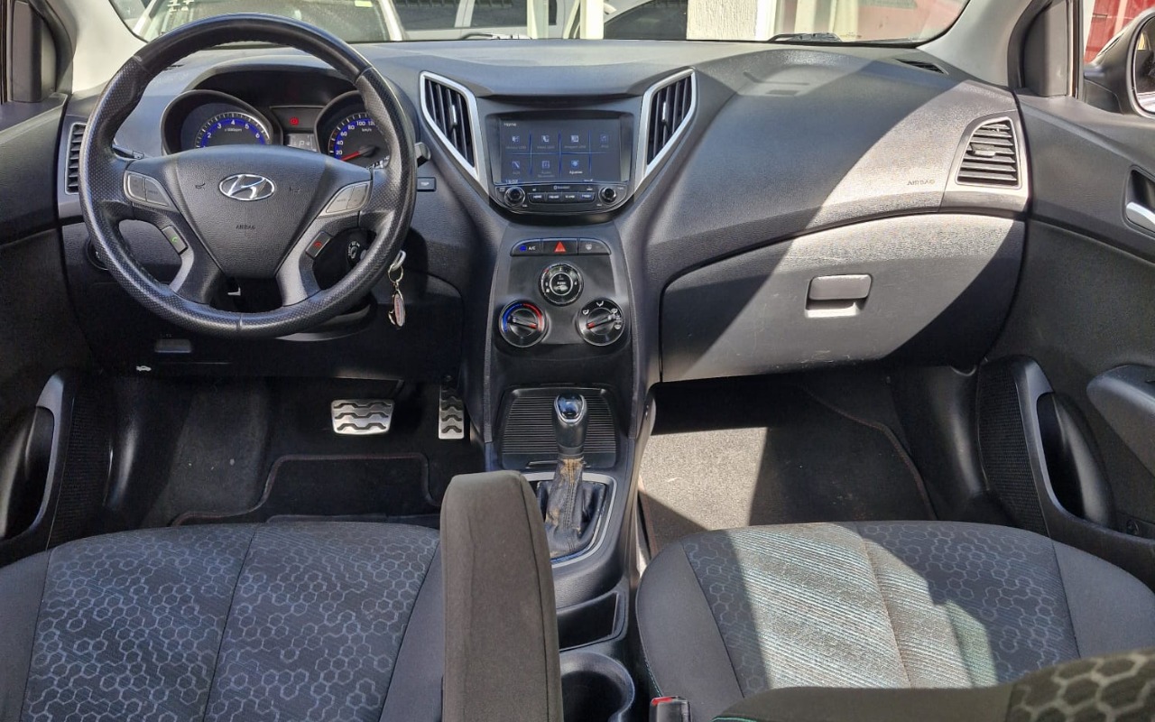 imagem-https://www.socarrao.com.br/sc-vehicle-images-prod/3889224/1789594900435-MjEuanBlZw.jpeg