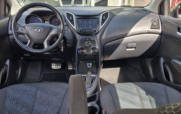 imagem-https://www.socarrao.com.br/sc-vehicle-images-prod/3889224/1789594900435-MjEuanBlZw.jpeg