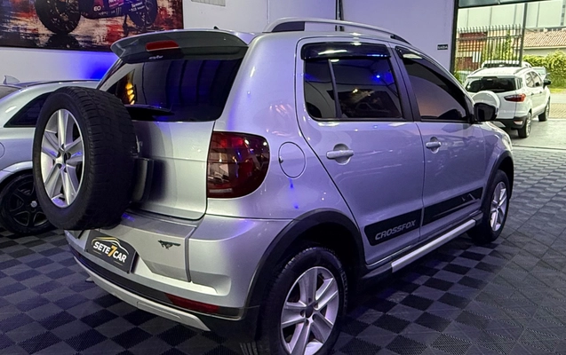 imagem-https://www.socarrao.com.br/sc-vehicle-images-prod/3890433/1789596905873-SU1HXzAyMzQuanBlZw.jpeg