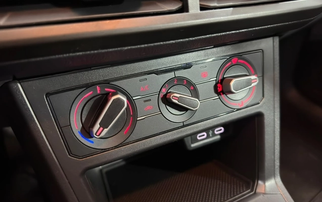 imagem-https://www.socarrao.com.br/sc-vehicle-images-prod/3890518/1789597135611-12_070724.jpg
