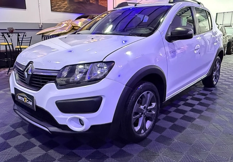 Renault Sandero 2016 Branco — foto 1 de 3