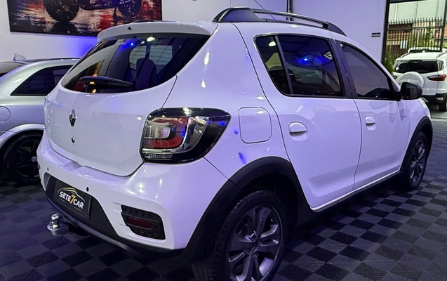 imagem-https://www.socarrao.com.br/sc-vehicle-images-prod/3890543/1789597214329-SU1HXzAyNTguanBlZw.jpeg
