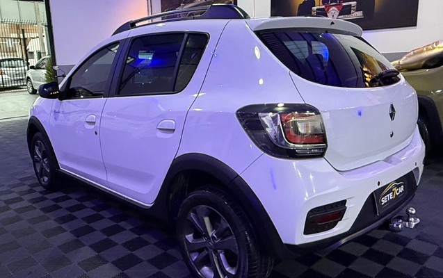 imagem-https://www.socarrao.com.br/sc-vehicle-images-prod/3890543/1789597214585-SU1HXzAyNjAuanBlZw.jpeg
