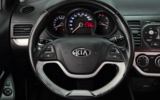 imagem-https://www.socarrao.com.br/sc-vehicle-images-prod/3890880/1789597905684-8478172_20_B_e8f674d232.jpeg