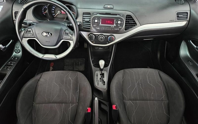 imagem-https://www.socarrao.com.br/sc-vehicle-images-prod/3890880/1789597905685-8478172_17_B_84c1ec1945.jpeg