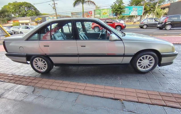 imagem-https://www.socarrao.com.br/sc-vehicle-images-prod/38910/1780317396580-7462530_5_B_054c2029df.jpeg
