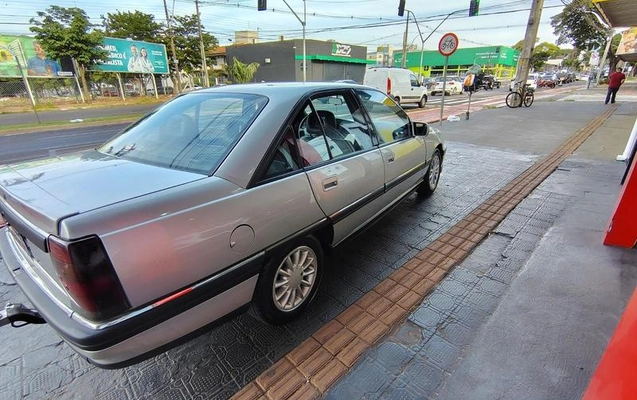 imagem-https://www.socarrao.com.br/sc-vehicle-images-prod/38910/1780317396581-7462530_4_B_b0c809627f.jpeg