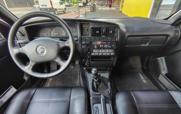 imagem-https://www.socarrao.com.br/sc-vehicle-images-prod/38910/1780317396589-7462530_3_B_f6f5da0eac.jpeg