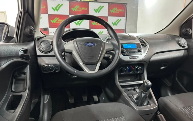 imagem-https://www.socarrao.com.br/sc-vehicle-images-prod/3891004/1789598428320-870c908b-8e7d-4fee-9220-a2f37b068da5.jpg
