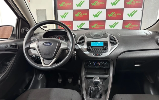 imagem-https://www.socarrao.com.br/sc-vehicle-images-prod/3891004/1789598428321-2ae4b194-78c4-4529-b076-38ea545e26f2.jpg