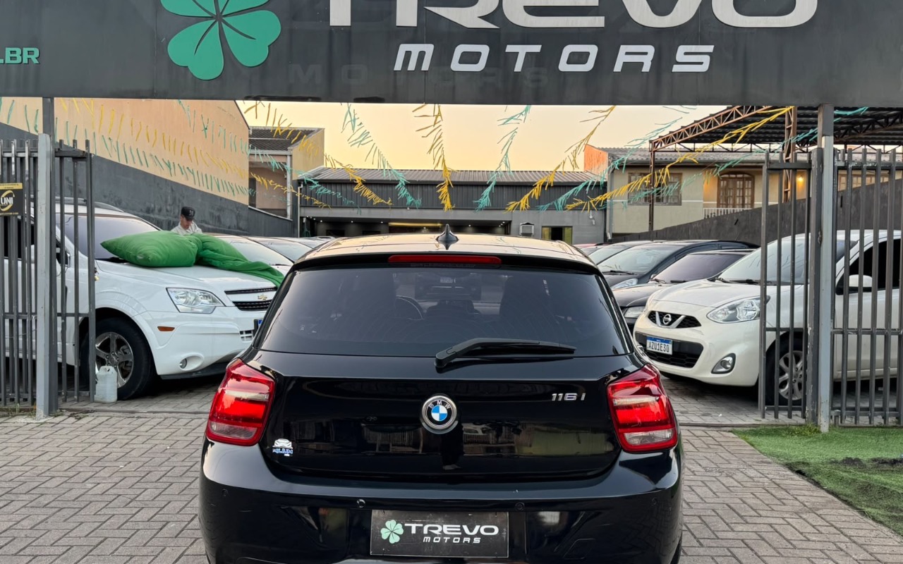 imagem-https://www.socarrao.com.br/sc-vehicle-images-prod/3891690/1789999832081-NWJmZjQ5NTMtMzg0MS00NWU3LTg3OGYtODQ1Zjk0MzA1MjEyLmpwZWc.jpeg