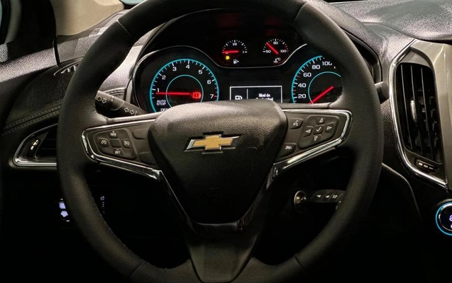 imagem-https://www.socarrao.com.br/sc-vehicle-images-prod/3891692/1789662516466-8477910_17_B_2998beff1a.jpeg