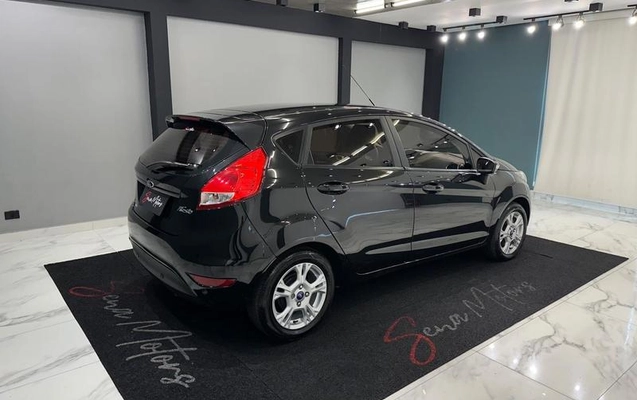 imagem-https://www.socarrao.com.br/sc-vehicle-images-prod/3892025/1790186444630-8408957_4_B_12a8eac6b2.jpeg