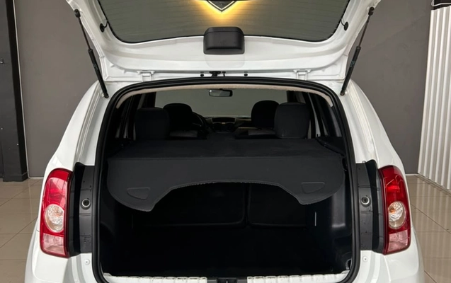 imagem-https://www.socarrao.com.br/sc-vehicle-images-prod/3892368/1789601838638-V2hhdHNBcHAgSW1hZ2UgMjAyNi0wOS0xNCBhdCAxNi4xNi40MyAoMikuanBlZw.jpeg