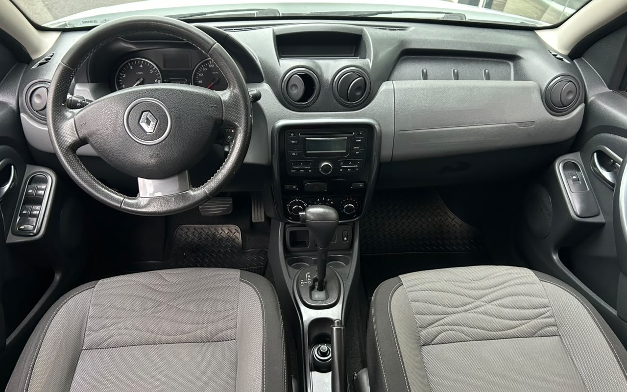 imagem-https://www.socarrao.com.br/sc-vehicle-images-prod/3892368/1789601838816-V2hhdHNBcHAgSW1hZ2UgMjAyNi0wOS0xNCBhdCAxNi4xNi40NSAoMSkuanBlZw.jpeg