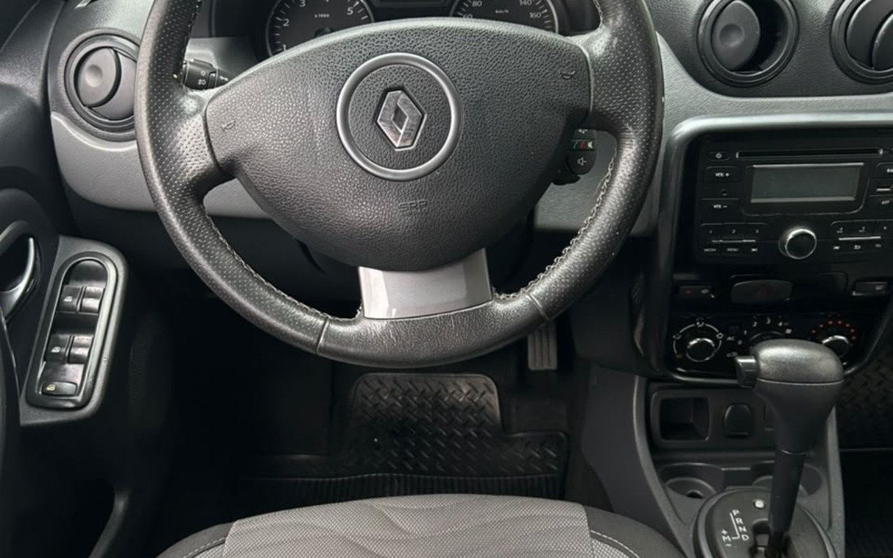 imagem-https://www.socarrao.com.br/sc-vehicle-images-prod/3892368/1789601838881-V2hhdHNBcHAgSW1hZ2UgMjAyNi0wOS0xNCBhdCAxNi4xNi40NS5qcGVn.jpeg