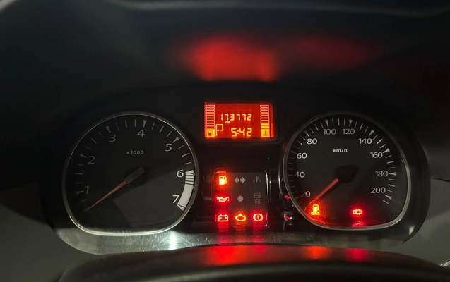 imagem-https://www.socarrao.com.br/sc-vehicle-images-prod/3892368/1789601838933-V2hhdHNBcHAgSW1hZ2UgMjAyNi0wOS0xNCBhdCAxNi4xNi40NCAoMSkuanBlZw.jpeg