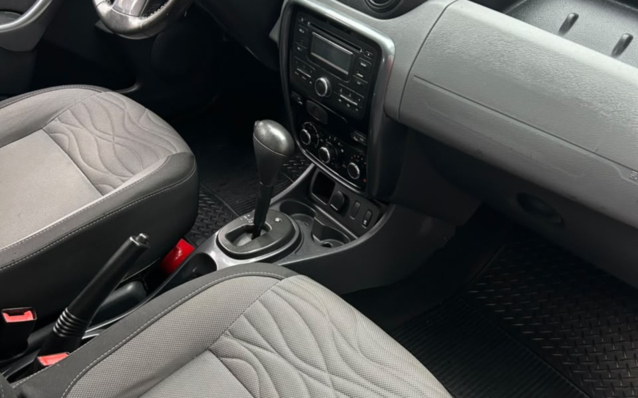 imagem-https://www.socarrao.com.br/sc-vehicle-images-prod/3892368/1789601839053-V2hhdHNBcHAgSW1hZ2UgMjAyNi0wOS0xNCBhdCAxNi4xNi40NiAoMSkuanBlZw.jpeg
