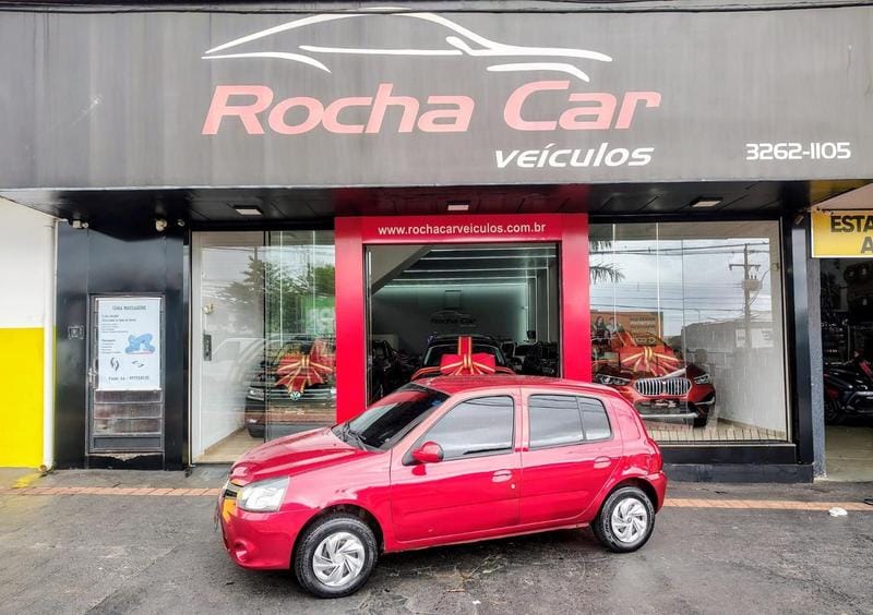 Renault Clio Hi-Flex/ Expres. Hi-Flex 1.6 16V 5p na cor Vermelho em Maringá / PR - 38929
