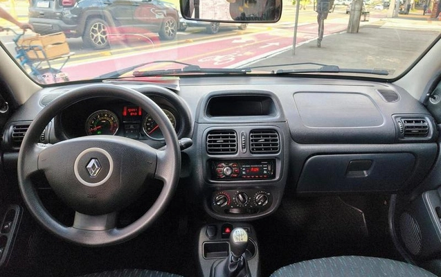 imagem-https://www.socarrao.com.br/sc-vehicle-images-prod/38929/1789650982557-7702990_0_B_eff2c42ff7.jpeg