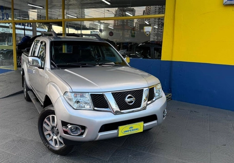 Nissan Frontier 2016 Prata — foto 1 de 3