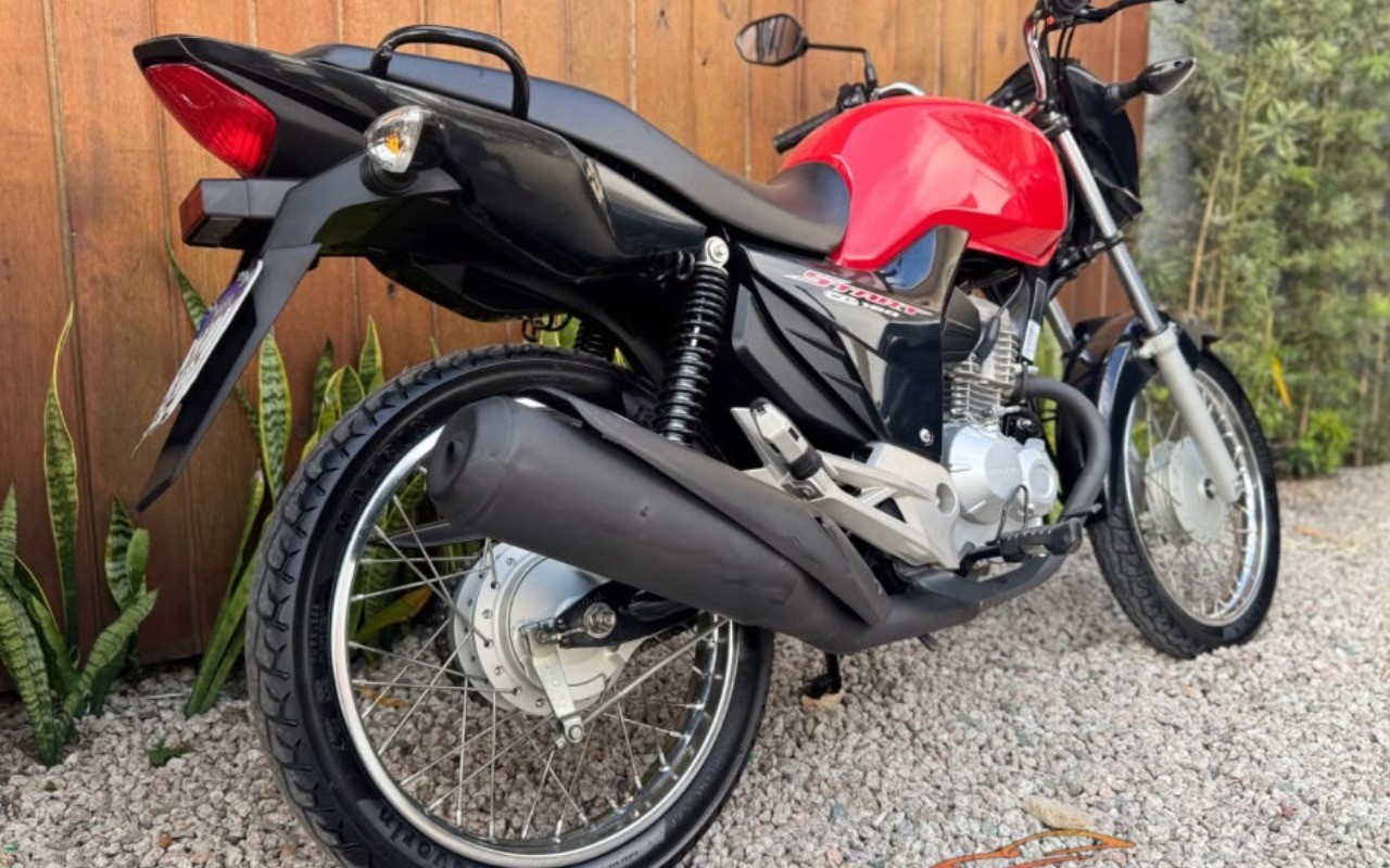 imagem-https://www.socarrao.com.br/sc-vehicle-images-prod/3895487/1789609858320-OC5qcGVn.jpeg