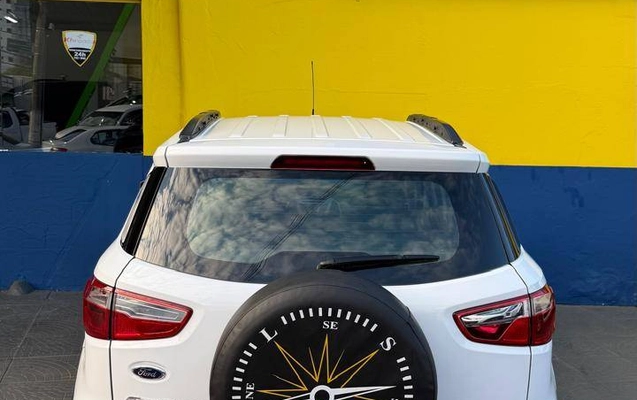 imagem-https://www.socarrao.com.br/sc-vehicle-images-prod/3895528/1789831600888-266f66f407db49aeab04798aed331341_1789609402965.jpg