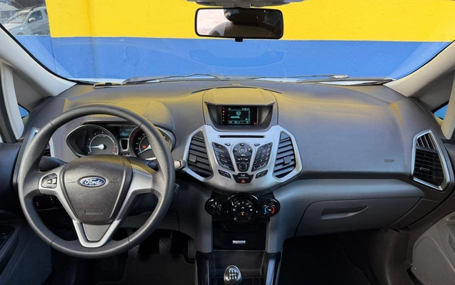 imagem-https://www.socarrao.com.br/sc-vehicle-images-prod/3895528/1789831600890-1102f0c2bdcd4f628a284e32a01e670d_1789609402971.jpg