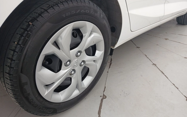 imagem-https://www.socarrao.com.br/sc-vehicle-images-prod/3898182/1789619785725-2_033159.jpg