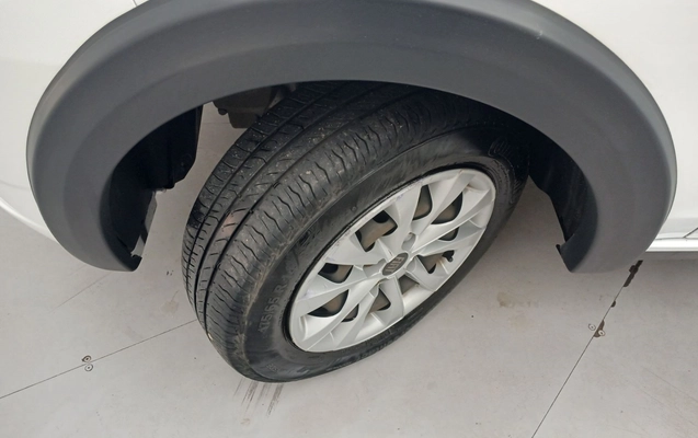 imagem-https://www.socarrao.com.br/sc-vehicle-images-prod/3898212/1789619838832-1_030659.jpg