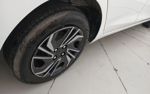 imagem-https://www.socarrao.com.br/sc-vehicle-images-prod/3898269/1789619991313-1_091618.jpg