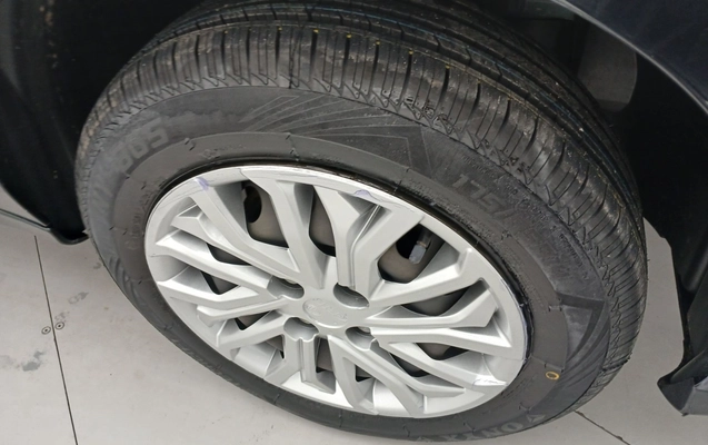 imagem-https://www.socarrao.com.br/sc-vehicle-images-prod/3898552/1789620397831-1_053217.jpg